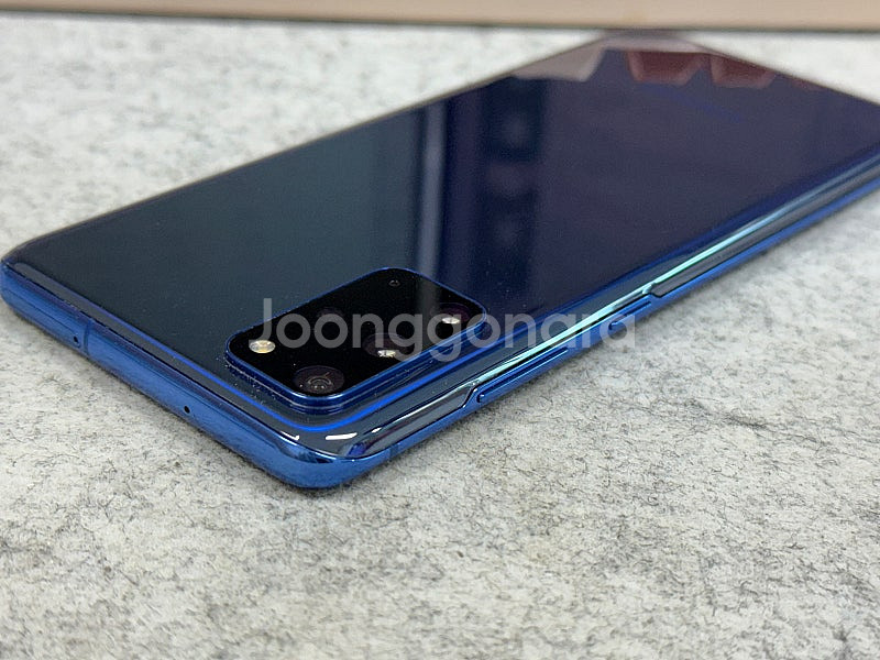 갤럭시S20플러스 블루 256G 미파손 가성비 꿀폰 깨끗한 서브용 공기계 12만 판매해요--5